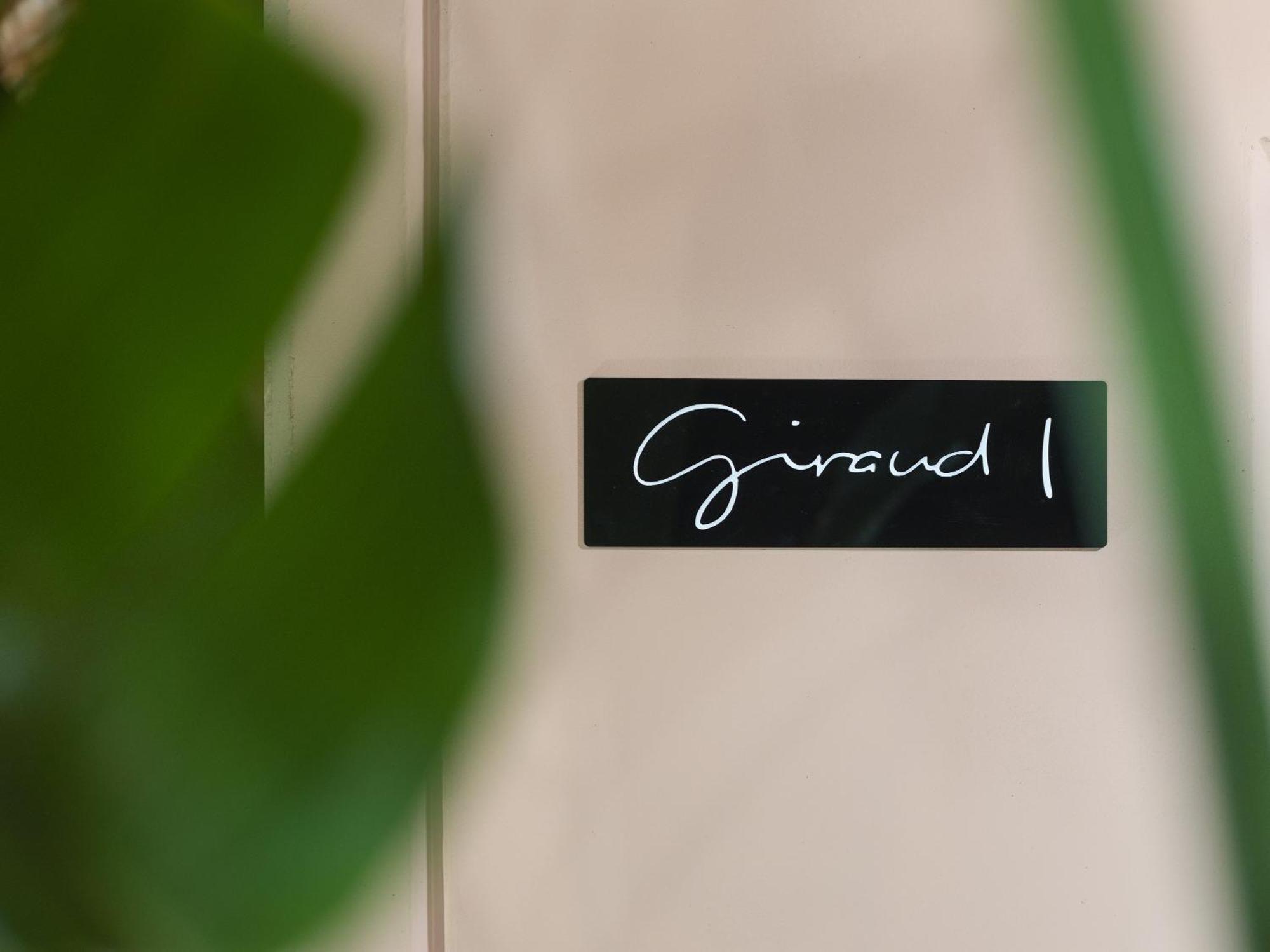 Giraud I - Luxurious Secluded Next To The Sea Lajares