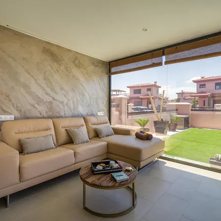 Giraud I - Luxurious Secluded Villa Next To The Sea Lajares Exterior photo